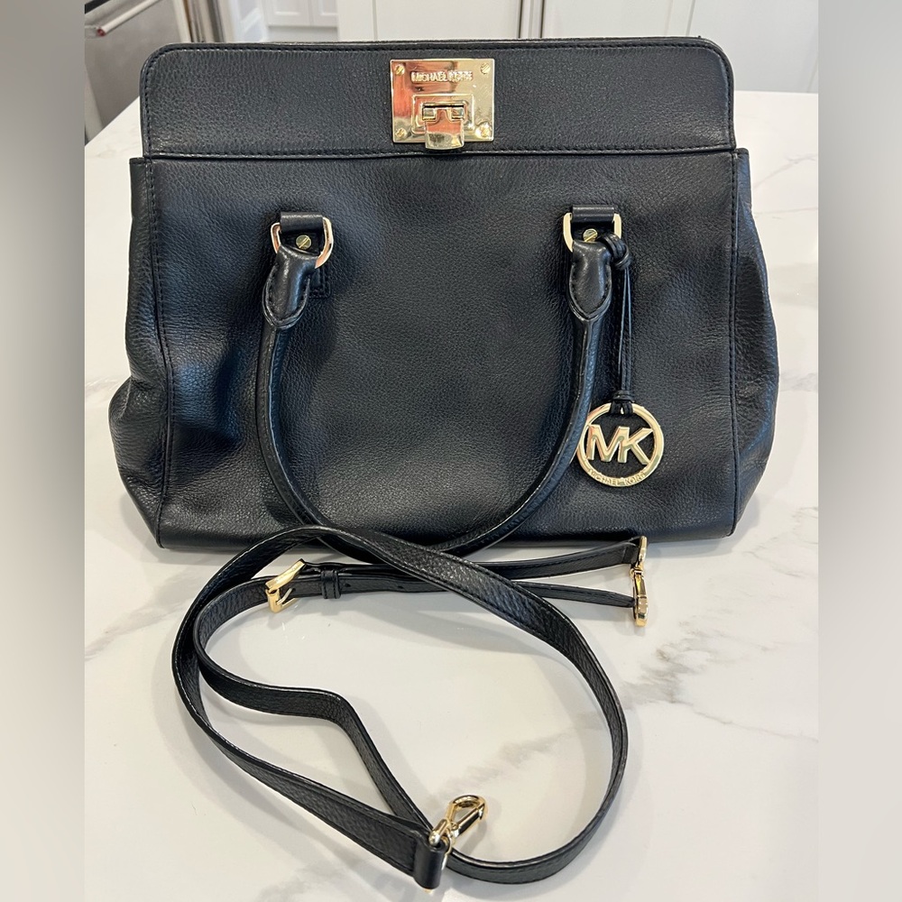 Michael Kors handbag w/ strap - Picture 1 of 12